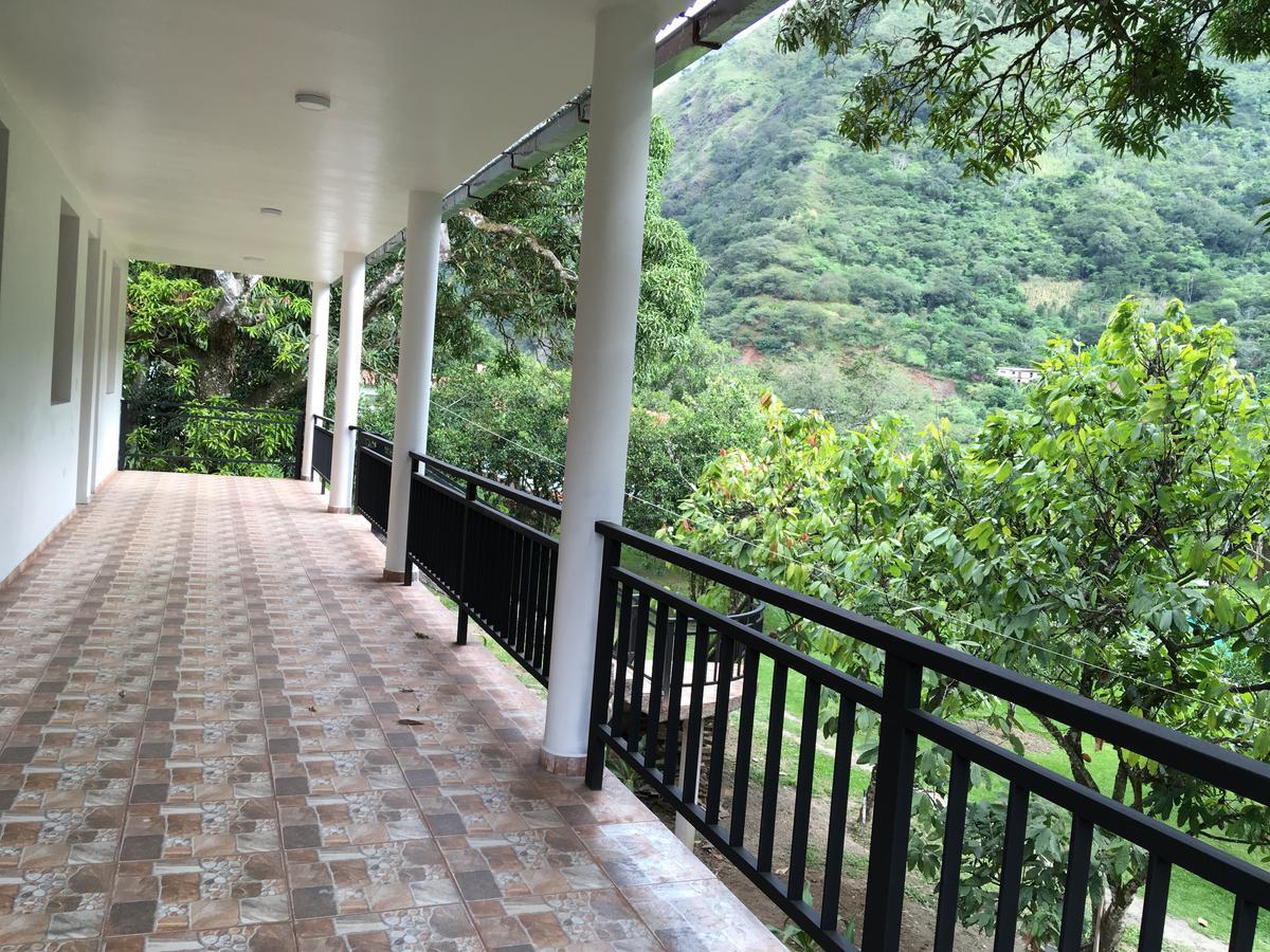El Mangal Hostel Maranura Zewnętrze zdjęcie